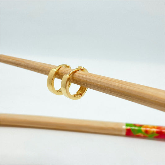 XO275 Aro Argolla Mate 12x 5 mm Aro Baño Oro Aros Bañados hecho de Bronce Bañado en Oro 18K Joyas Bañadas en Oro