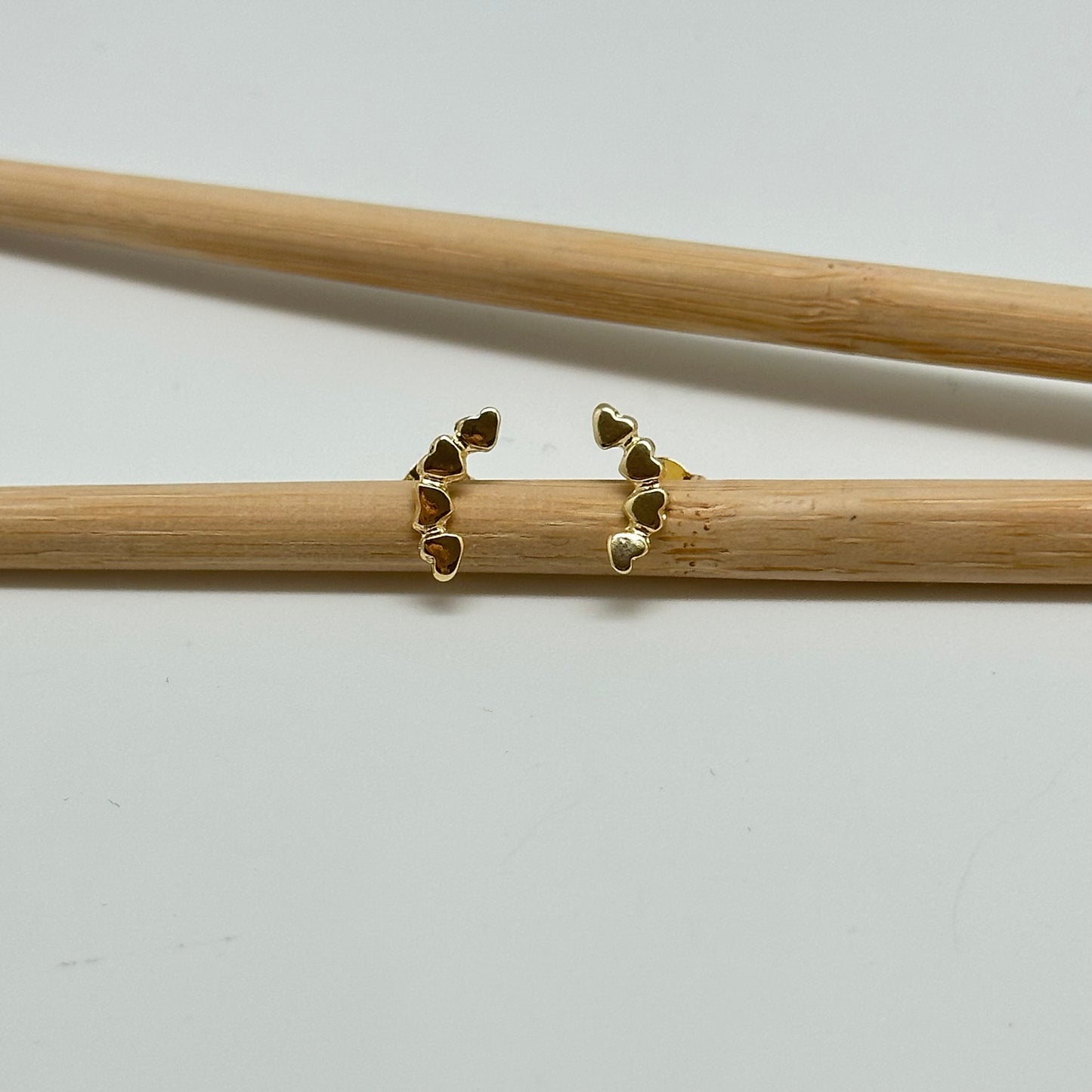 XO300 Aro corazones en fila trepador 12 x 3 mm Aro Baño Oro