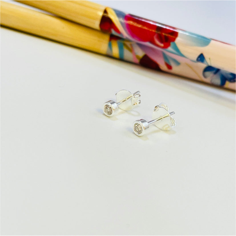 XP289 Aro Punto de Luz 3 mm Circon Cristal Aro Baño Plata Aros Bañados hecho de Bronce Bañado en Plata 50 ml Joyas Bañadas en Plata