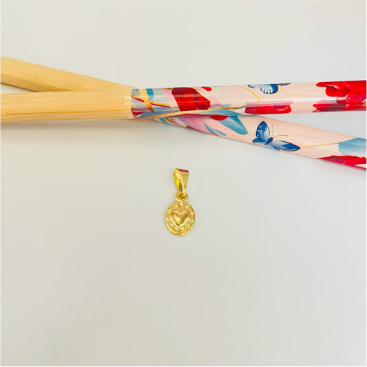 FO1004 Colgante Ovalado detente corazon y rayos mini 10 x 7 mm mas valier Figura Baño Oro Figuras Bañadas hecho de Bronce Bañado en Oro 18K Joyas Bañadas en Oro