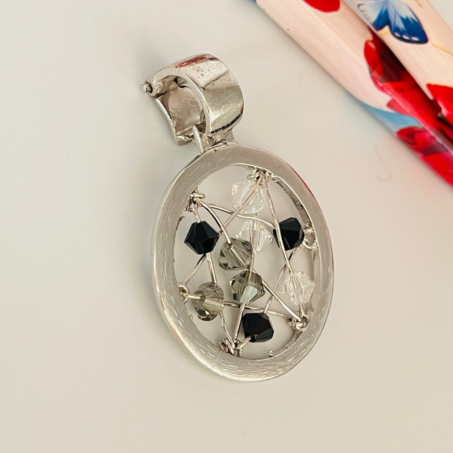 FP04 Colgante alambrismo con opciones de cuentas 27 mm mas valier Bulgari Figura Baño Plata