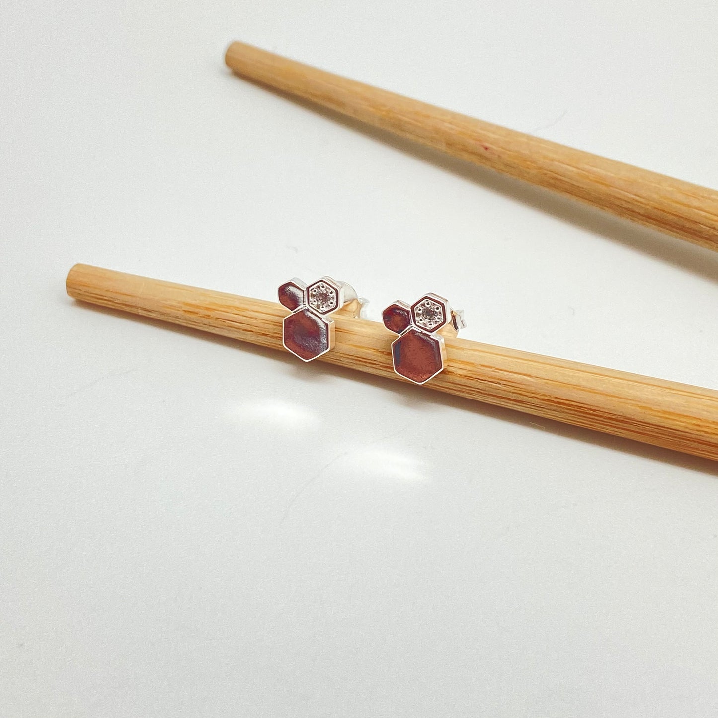 XP247 Aro Rombos y Circón 7x10 mm Aro Baño Plata