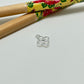 FP1032 Colgante Flor calada 4 petalos un mini circon central 10 mm mas argollita Figura Baño Plata
