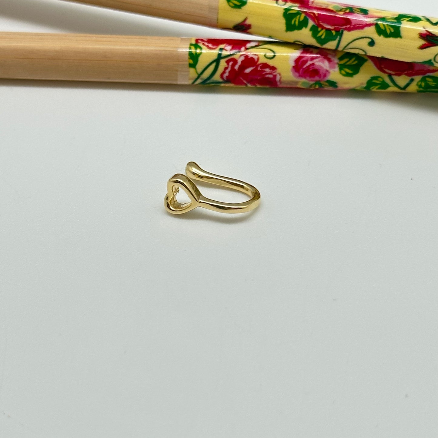 XO321 Cuff Corazon Calado 5 mm Aro Baño Oro