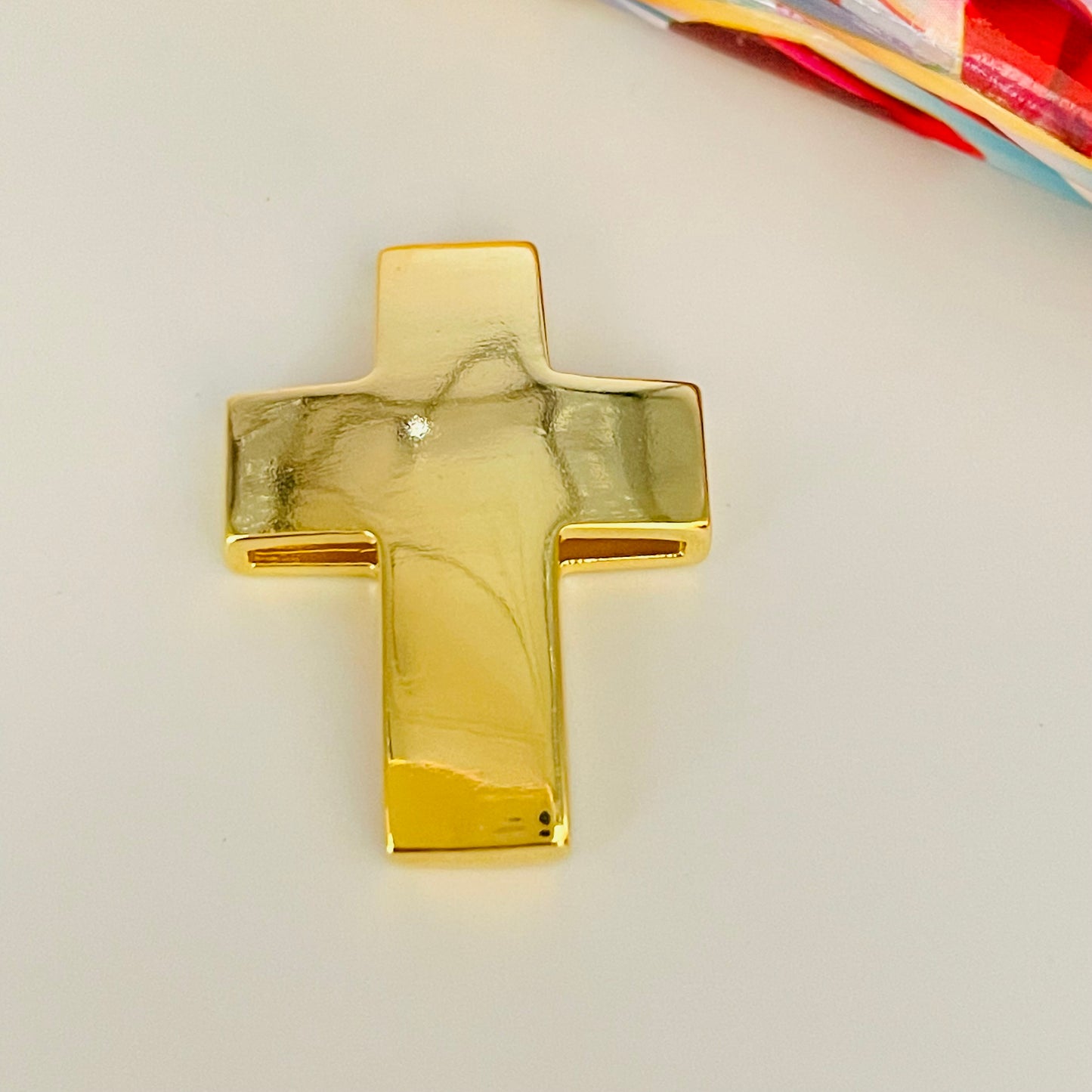 FO903 Cruz Lisa para pasar 30x21 mm espesor 4 mm Figura Baño Oro