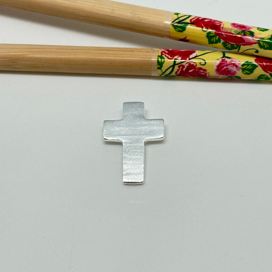 FP1031 Colgante Cruz Lijada argolla posterior 24 x 17 mm Figura Baño Plata