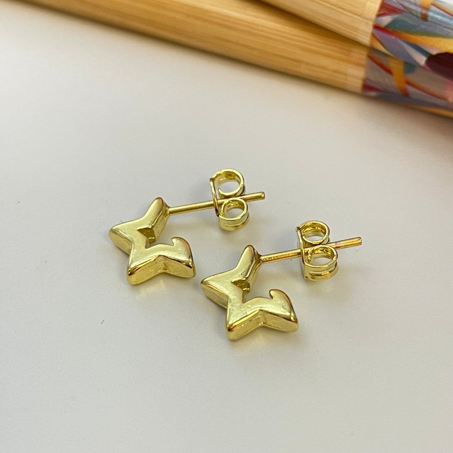 XO291 Aro argolla estrella chica 10 mm Espesor 2 mm Aro Baño Oro