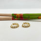 XO248 Aro Argolla de Presión 6 Circones Circón Agua Marina y 4 Mini Flores posteriores  Bordes Rutilados diá. 15 mm Ancho 3 mm Aro Baño Oro