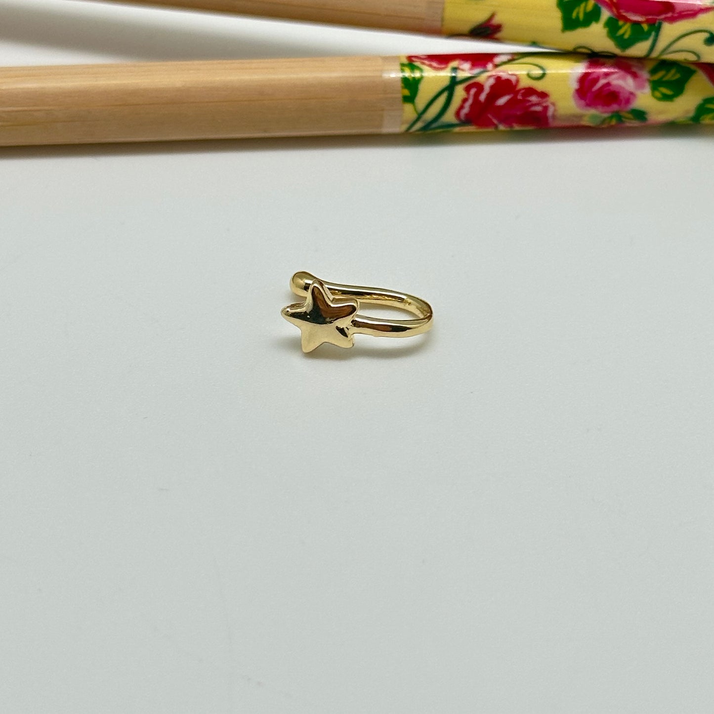 XO320 Cuff Estrella 7 mm Aro Baño Oro